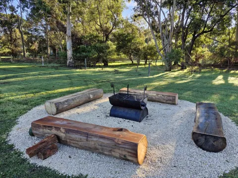 Log Seats